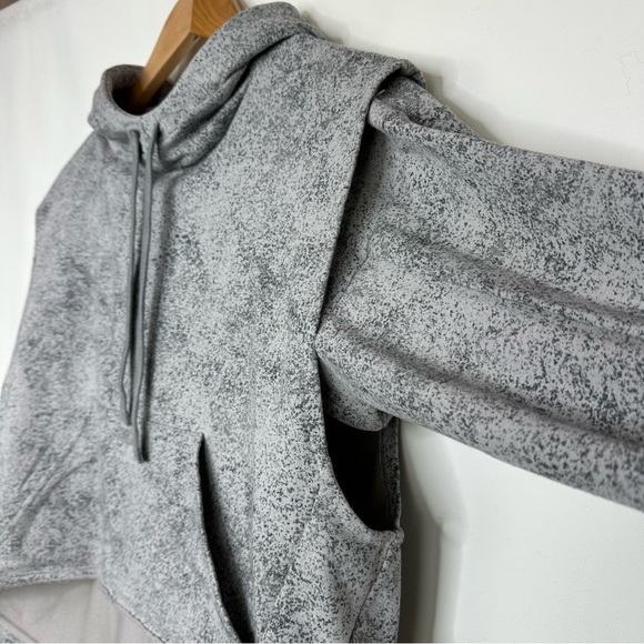 Gymshark Chalk Light Gray Crop Cutout Sweatshirt Hoodie Size M - Picture 5 of 13